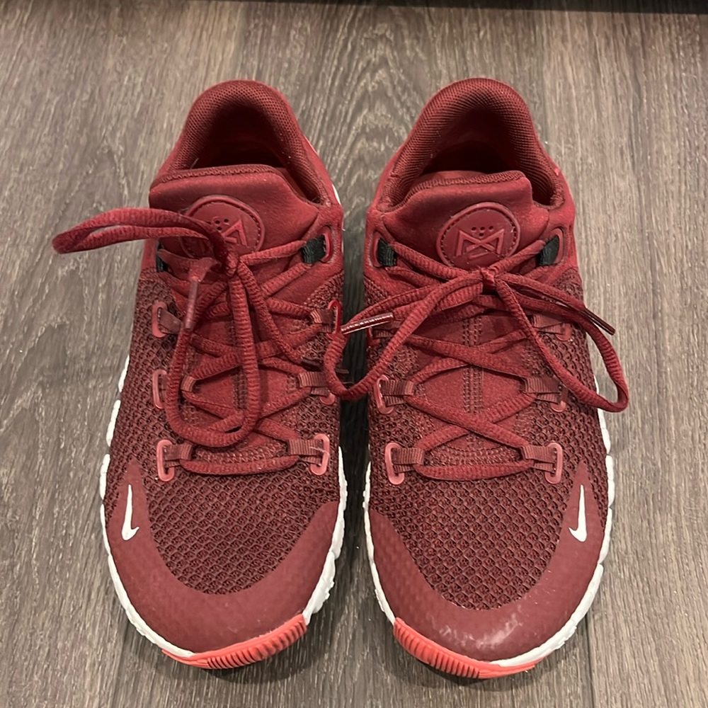 Women’s Nike MetCon Sneakers - Size 7